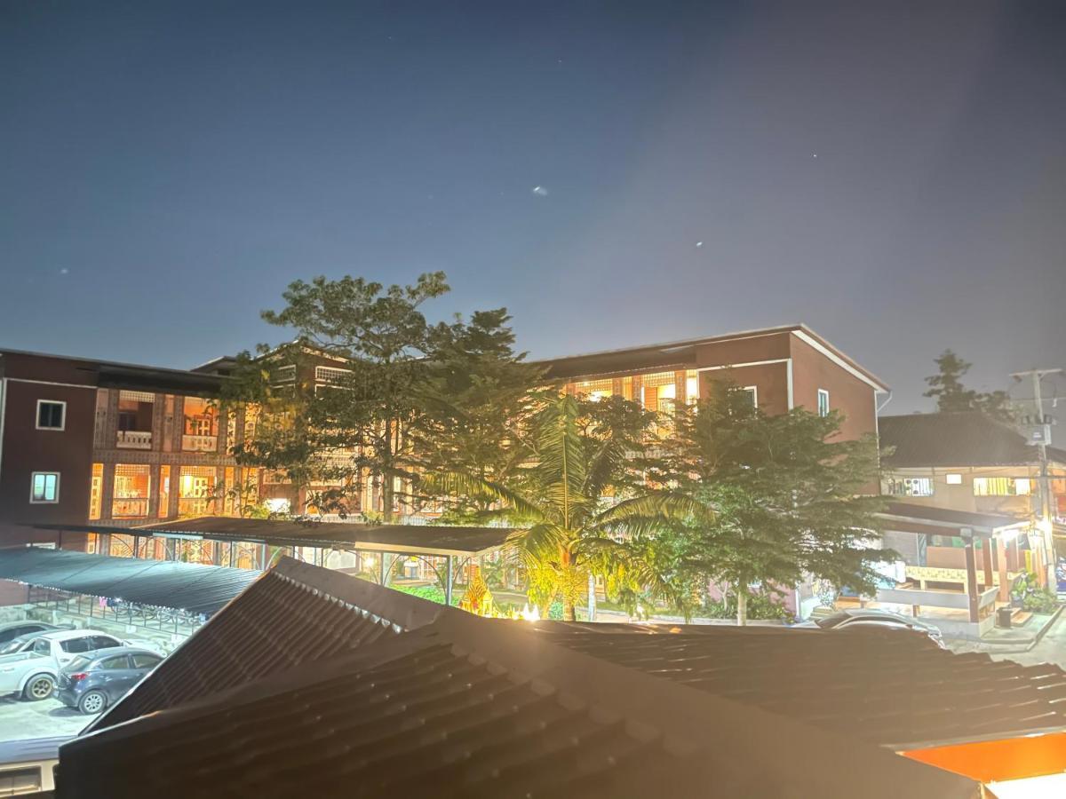 Noree Jacuzzi House Ban Phan Sadet Nai Buitenkant foto