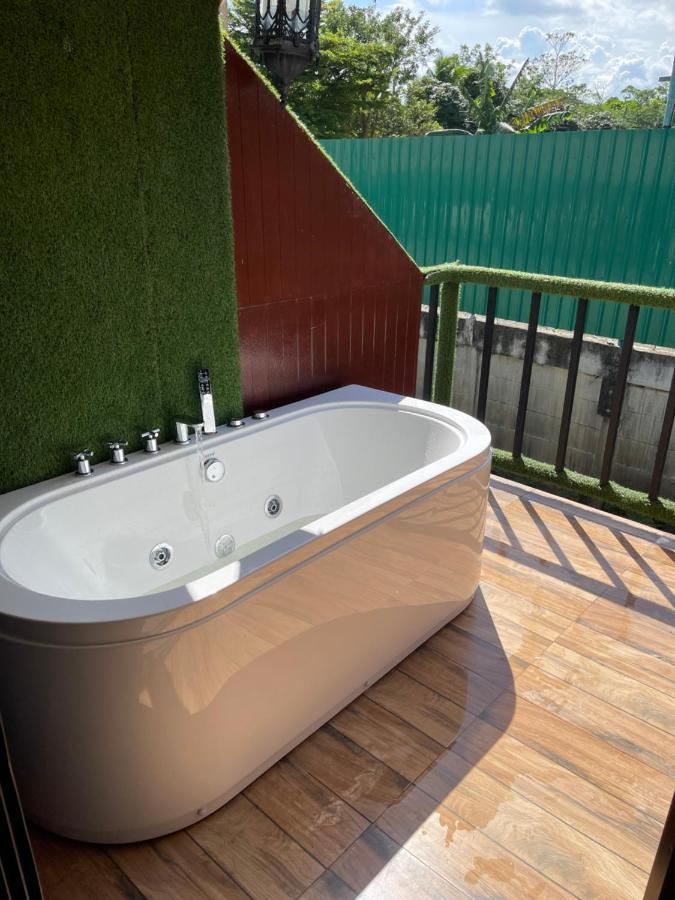 Noree Jacuzzi House Ban Phan Sadet Nai Buitenkant foto